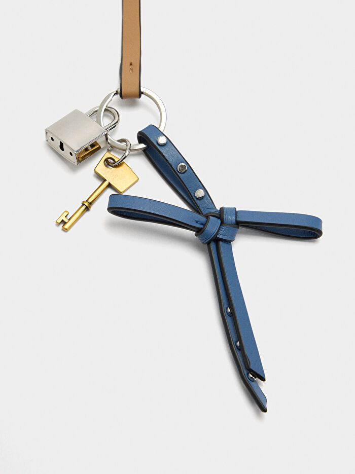 Charm'lı Tote Çanta