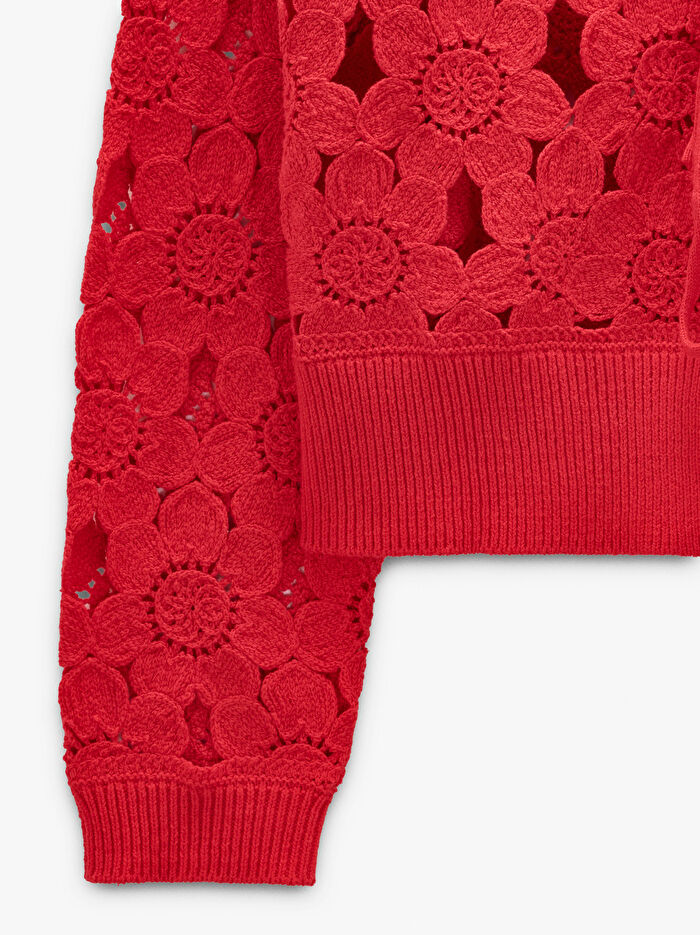 Çiçek Desenli Kroşe Hırka