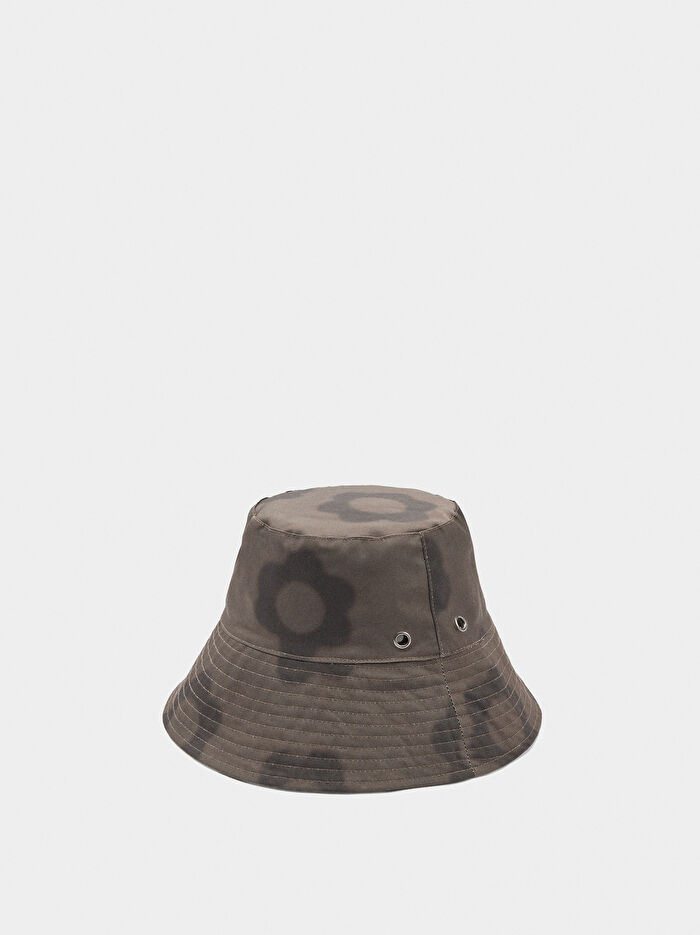 Çiçek Desenli Çift Taraflı Teknik Kumaş Şapka