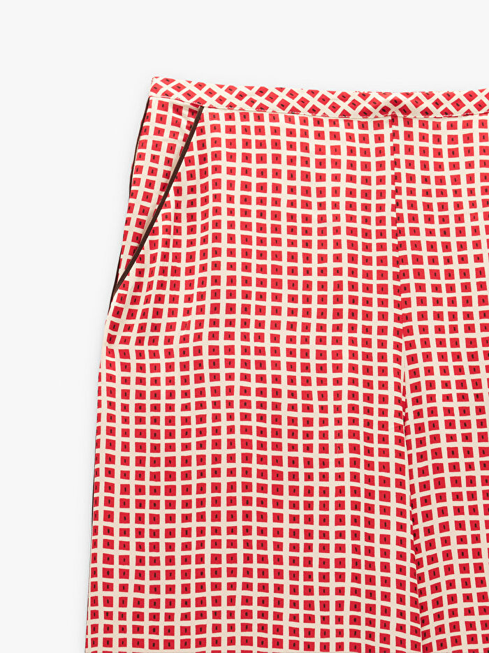 Kareli Dökümlü Pantolon