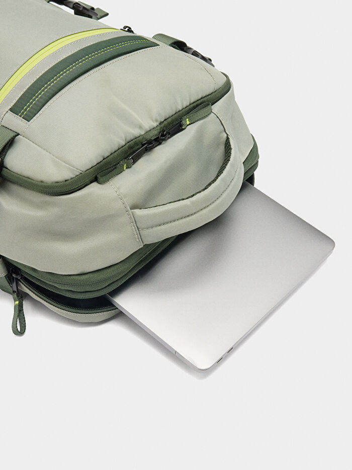 Teknik Kumaş Kabin Boy Sırt Çantası