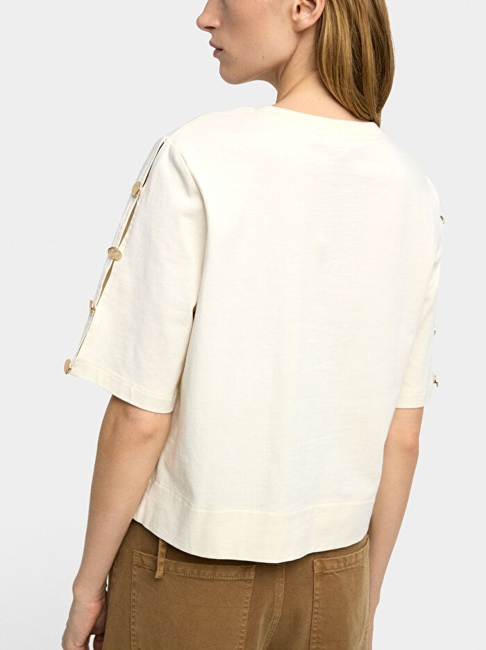 Düğmeli %100 Pamuklu T-shirt