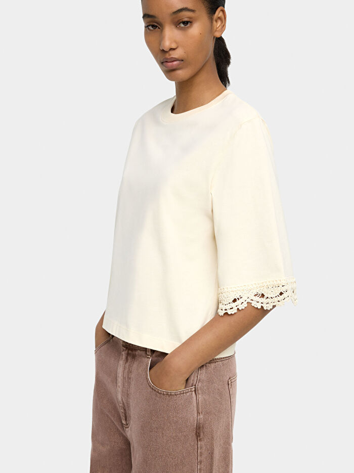 %100 Pamuk Kroşe Detaylı Bluz