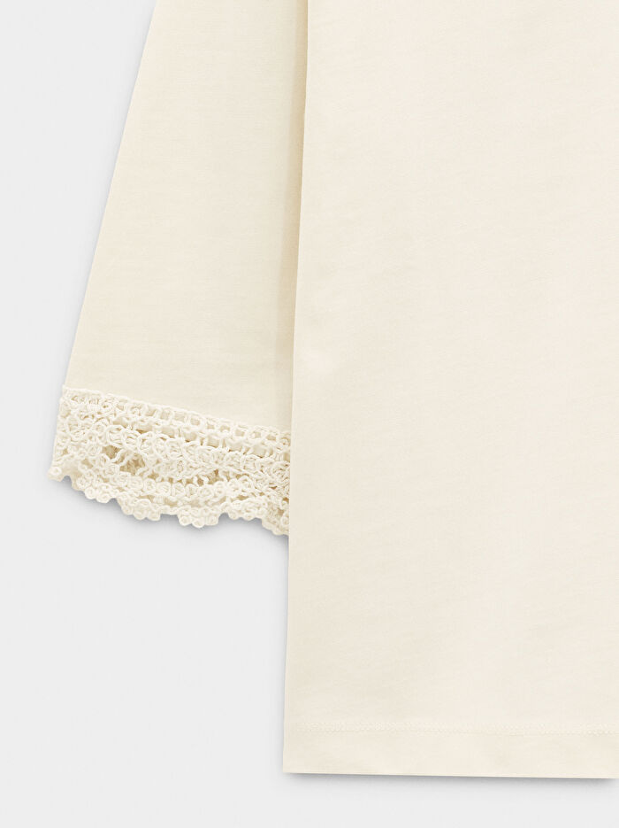 %100 Pamuk Kroşe Detaylı Bluz