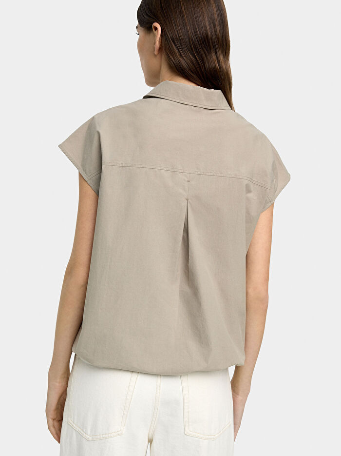 %100 Pamuklu Kısa Kollu Gömlek