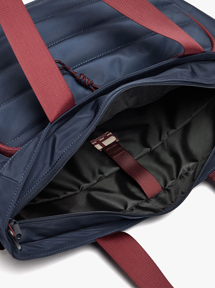 Teknik Kumaş Weekend Çanta