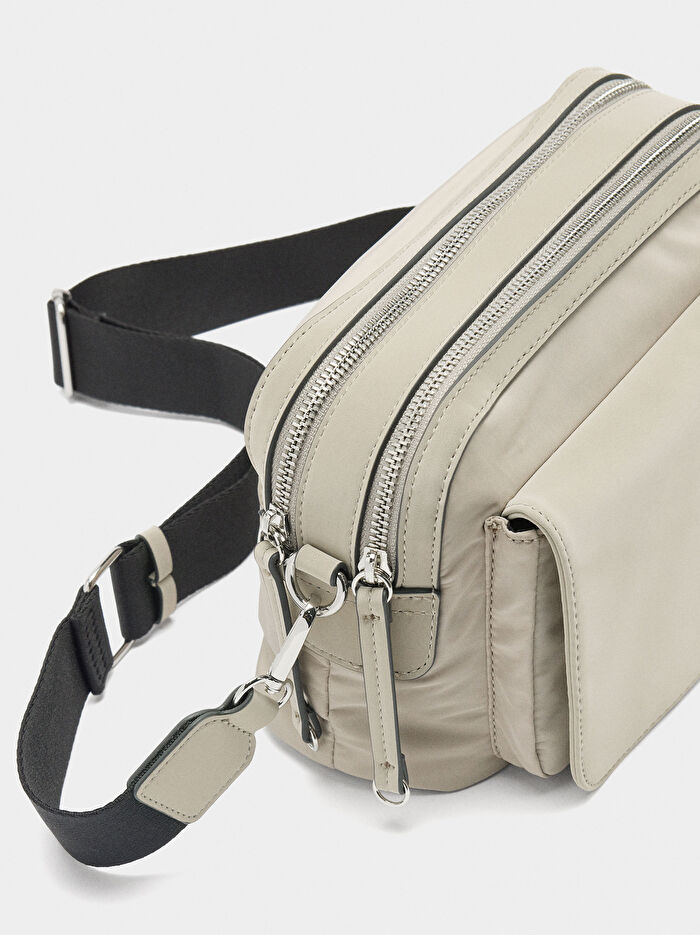 Kapaklı Teknik Kumaş Çapraz Askılı Çanta