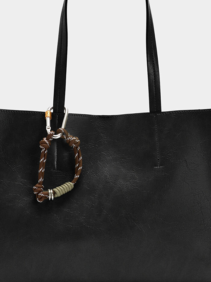 Charm'lı Shopper Çanta