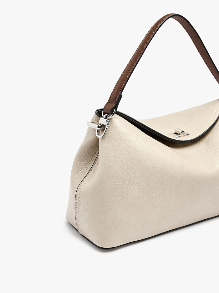 Kapaklı Çapraz Askılı Çanta