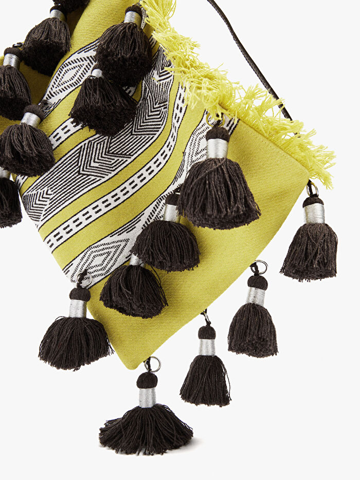 Püsküllü Kumaş Omuz Çantası