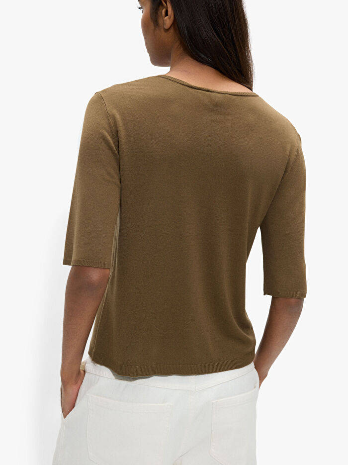 Düğmeli Örme Kazak