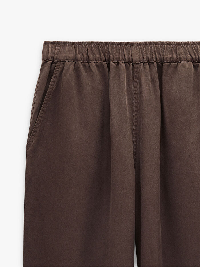 %100 Liyosel Düz Pantolon