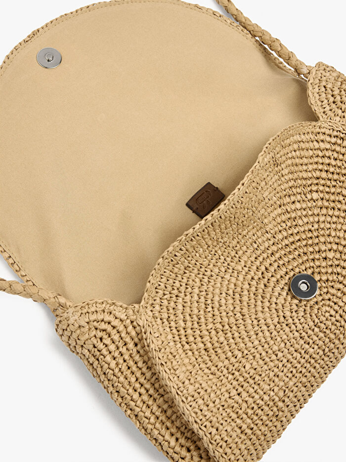 Hasır Efektli Kapaklı Çapraz Çanta