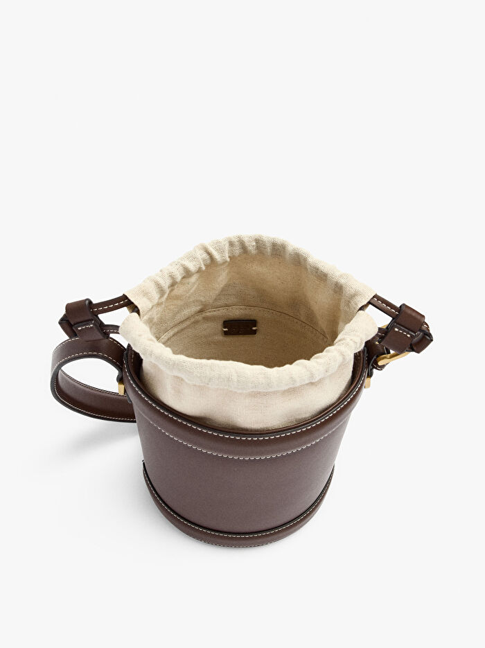 Çapraz Askılı Bucket Çanta