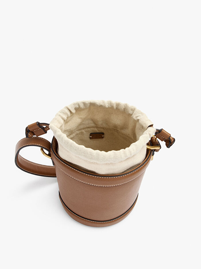 Çapraz Askılı Bucket Çanta