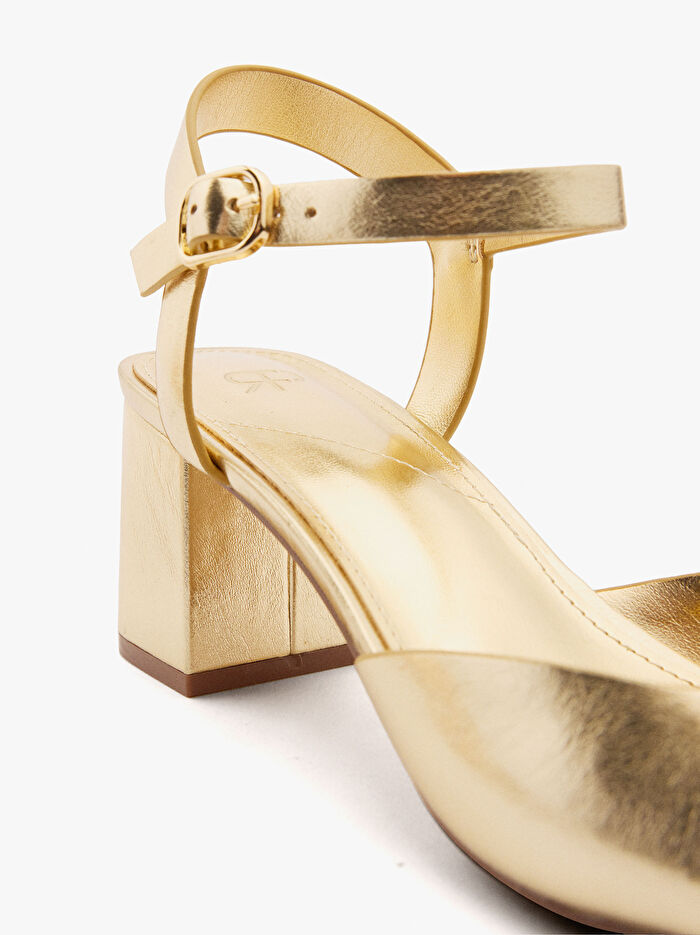 Kalın Topuklu Sandalet