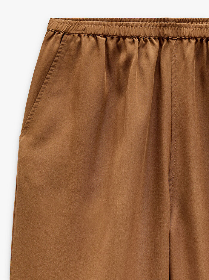 %100 Liyosel Düz Pantolon