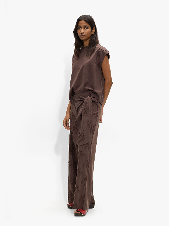 %100 Pamuklu Nakışlı Pantolon