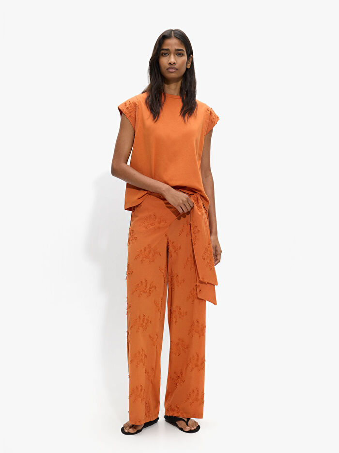 %100 Pamuklu Nakışlı Pantolon