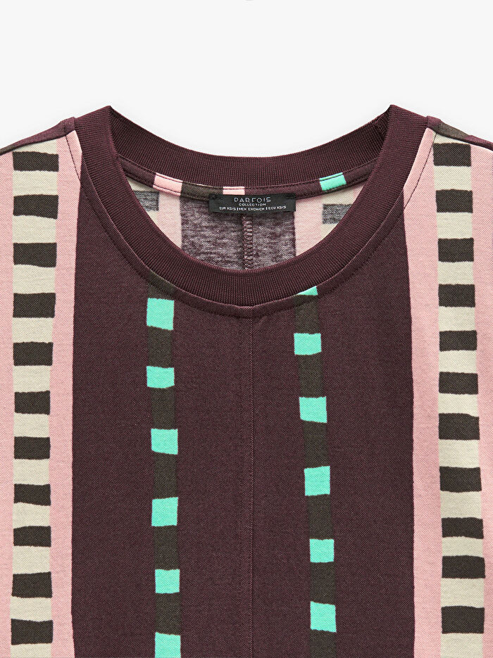 Kontrast Detaylı Uzun Desenli Elbise