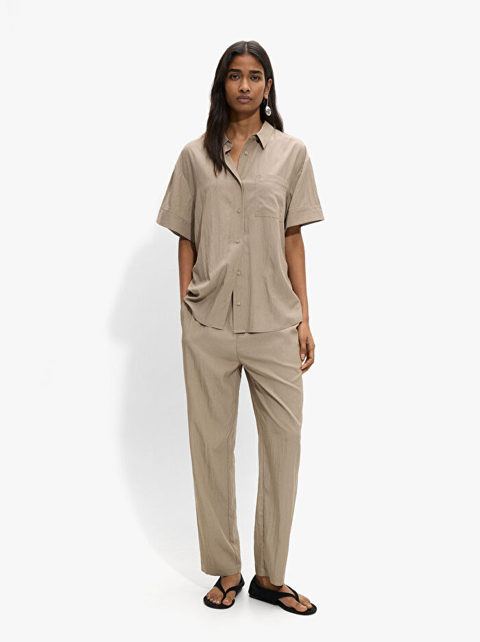 Kırışık Efektli ve Elastik Bel Pantolon