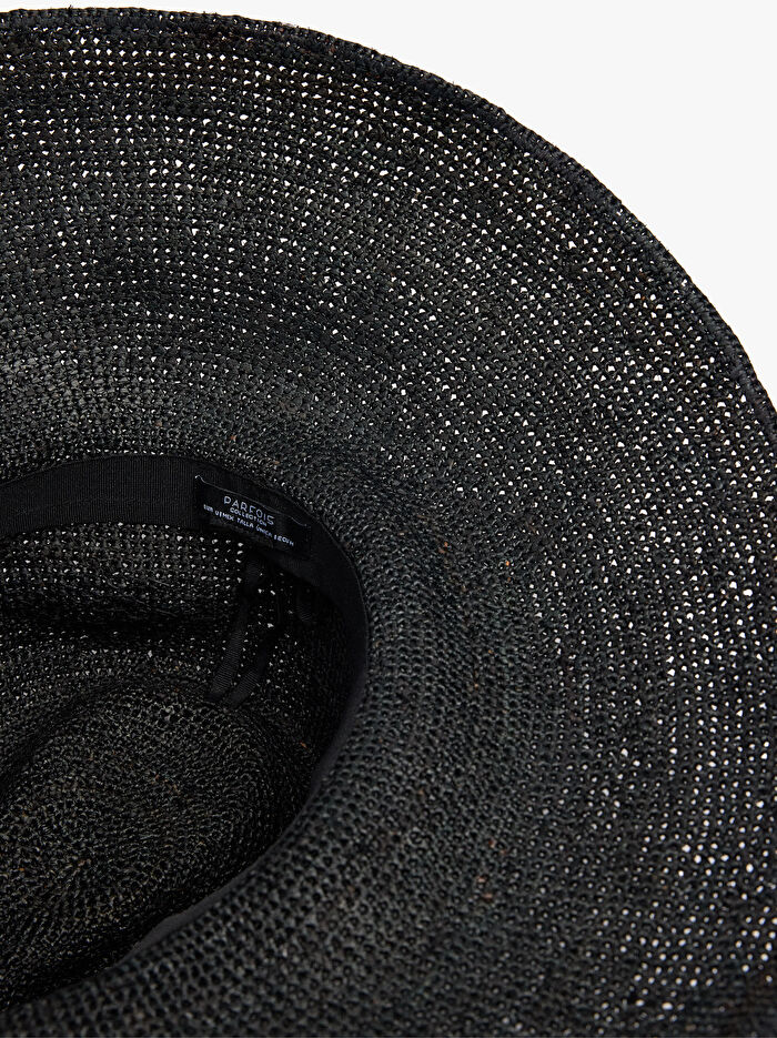 Geniş Kenarlı Hasır Şapka