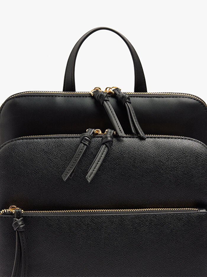 Askılı 15” Laptop Sırt Çantası