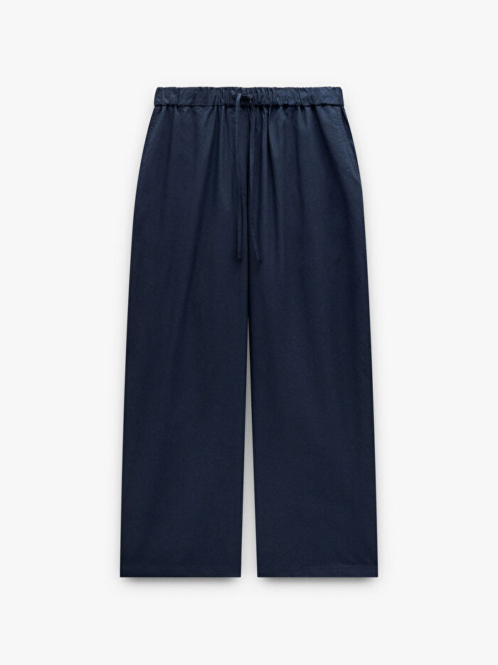 %100 Pamuklu Düz Kesim Pantolon