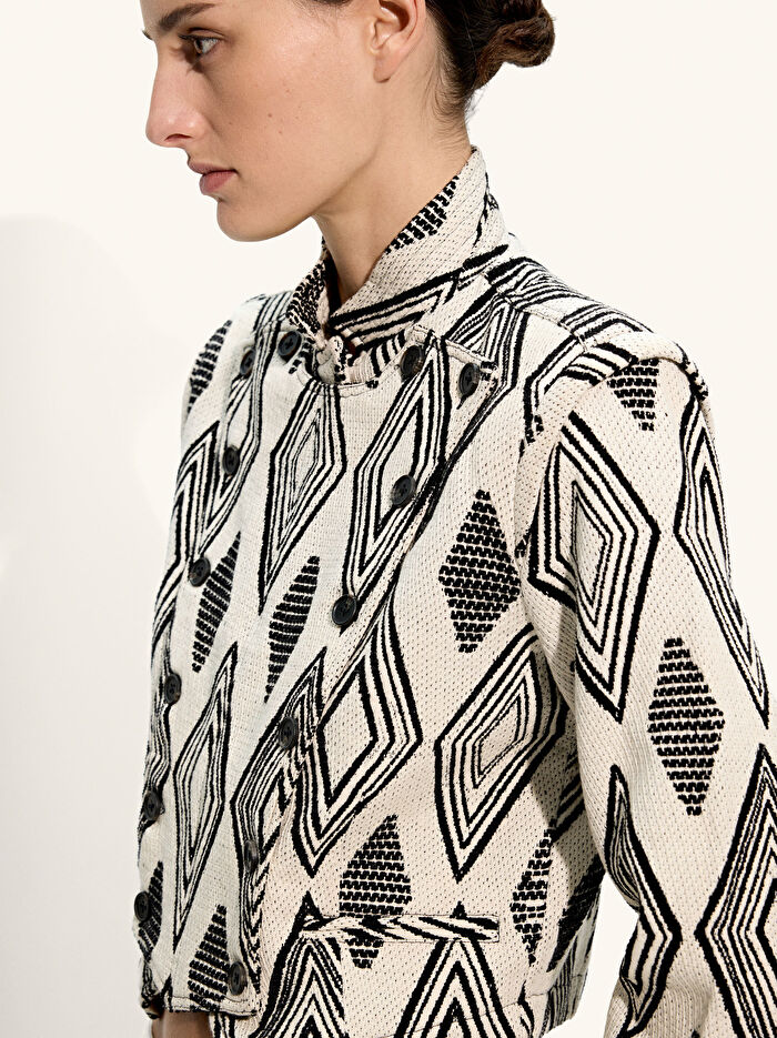 Elmas Desenli Jakarlı Ceket