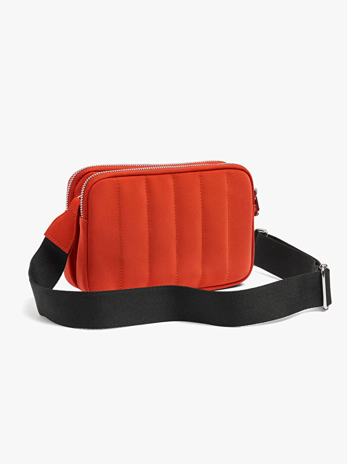 Yumuşak Dokulu Çapraz Çanta