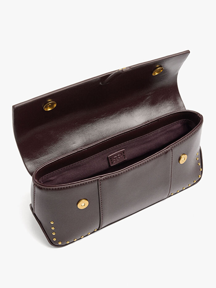 Kapaklı ve Zımbalı Omuz Çantası