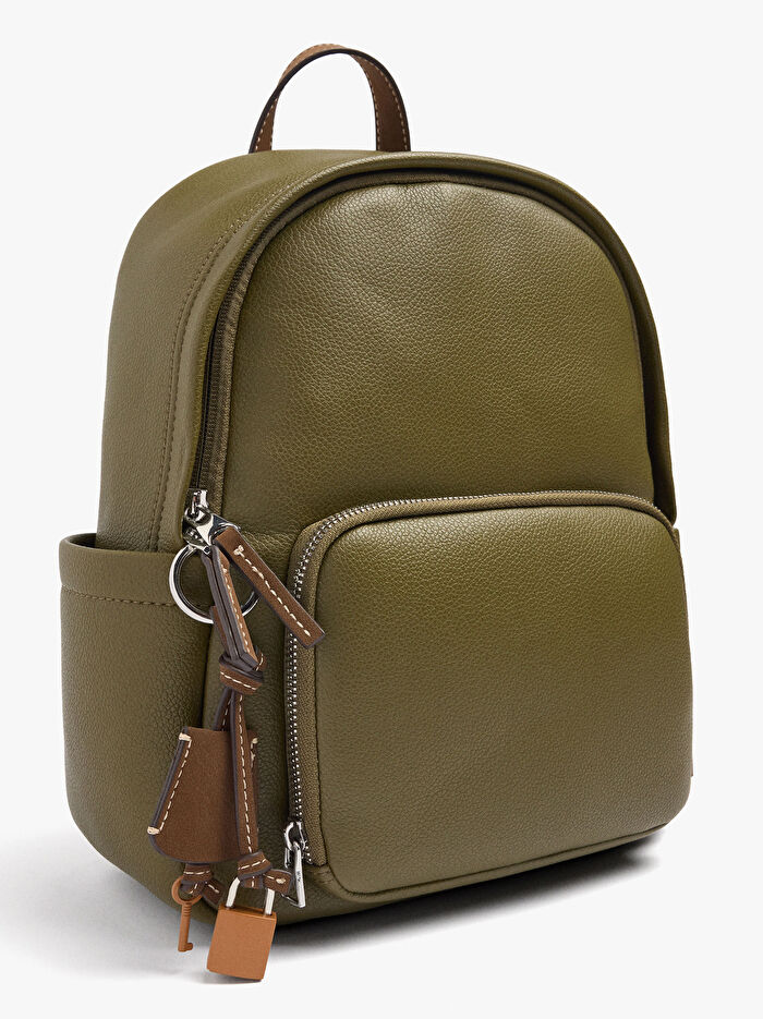 Charm'lı Basic Sırt Çantası