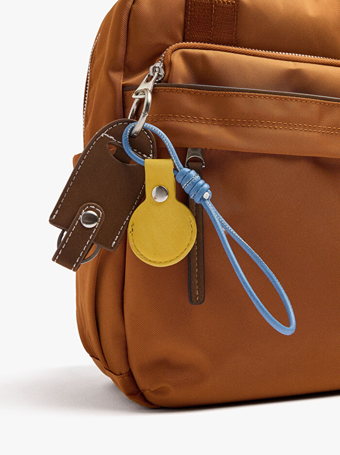 Charm'lı Basic Teknik Kumaş Sırt Çantası