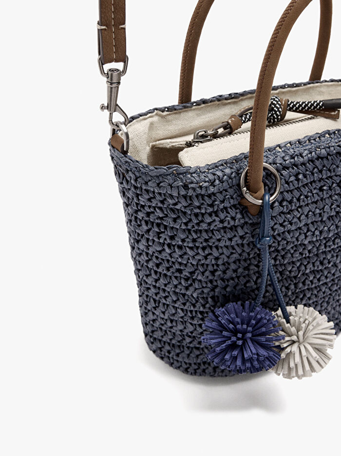 Charm'lı Hasır Efektli Tote Çanta