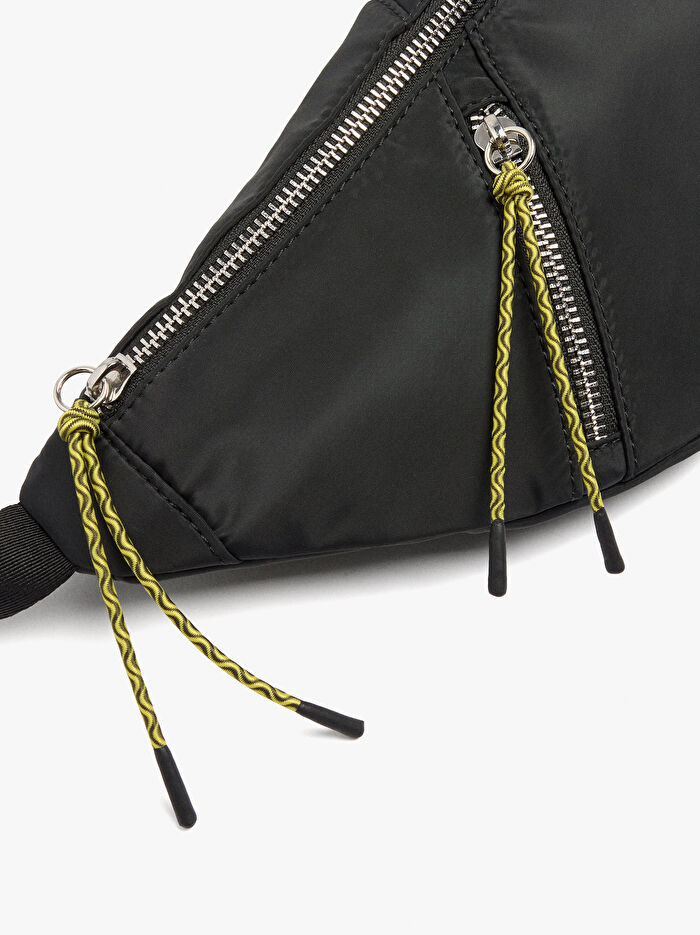 Düz Teknik Kumal Bel Çantası