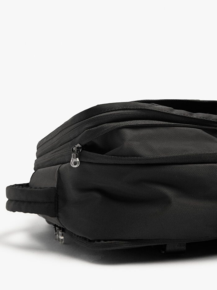 Genişletilebilir Teknik Kumaş Kabin Boy Sırt Çantası