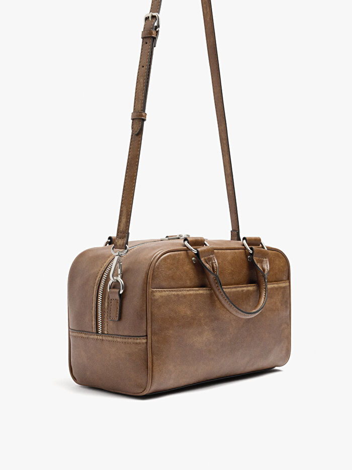 Çatlak Efektli Çapraz Askılı Tote Çanta