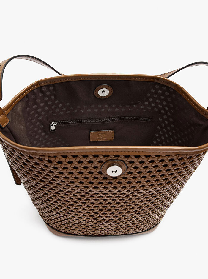 Örgü Desenli Bucket Çanta