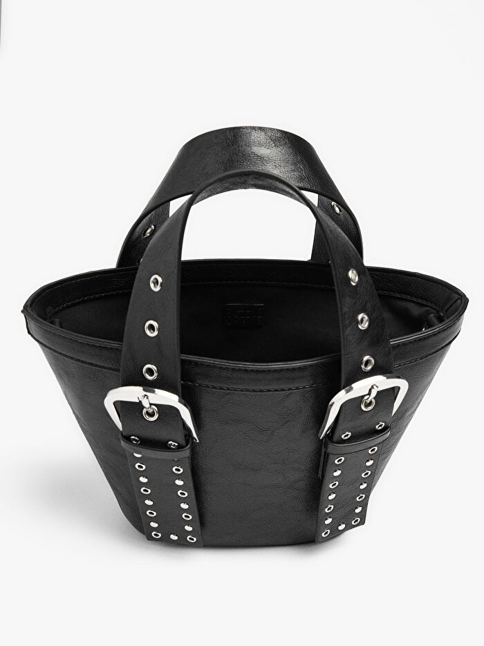 Zımba Detaylı ve Tokalı Bucket Çanta
