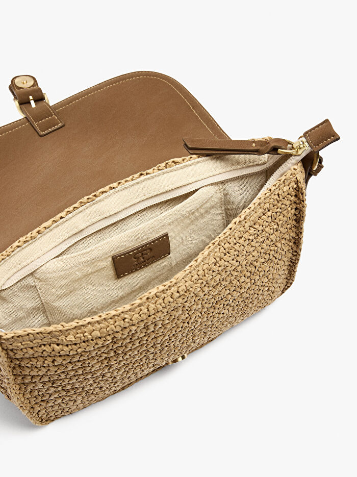Kapaklı Hasır Efektli Çapraz Askılı Çanta
