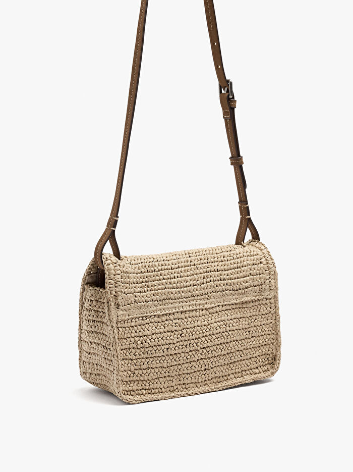 Kapaklı Hasır Efektli Çapraz Askılı Çanta
