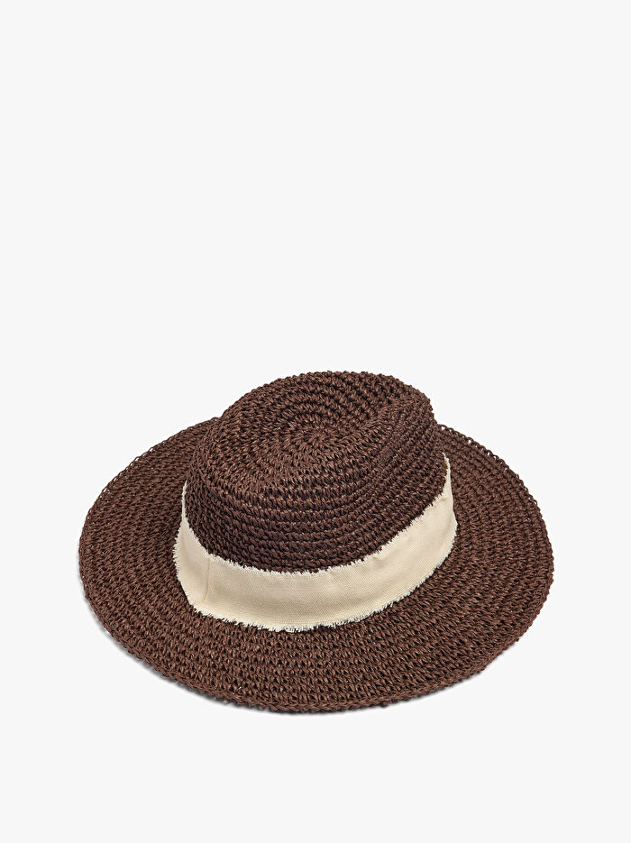 Hasır Görünümlü Şapka