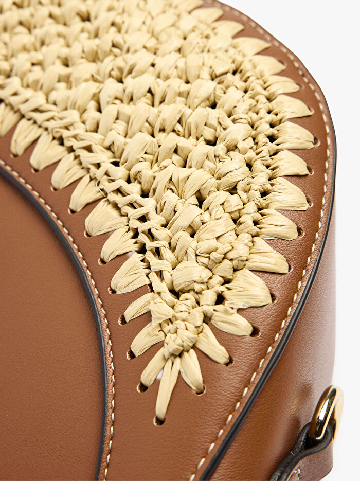 Hasır Efekt Detaylı El Çantası