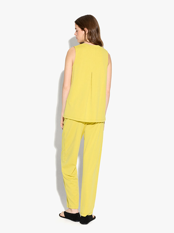 V Yakalı Bol Kesim Üst