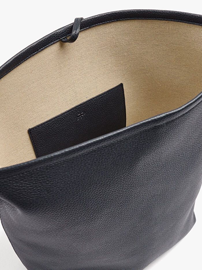 Dokulu Omuz Çantası