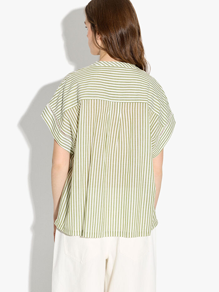 %100 Pamuk Cepli Kısa Kollu Gömlek