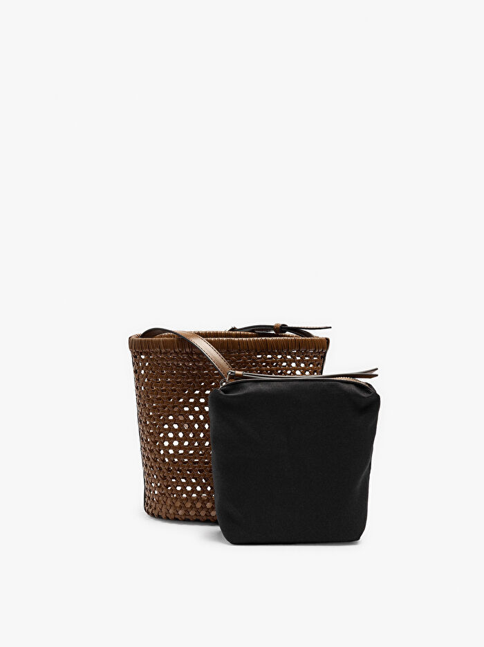 İçi Çıkarılabilir Örme Bucket Çanta