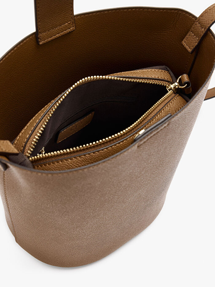 Dokulu İçi Çıkarılabilir Çapraz Askılı Çanta