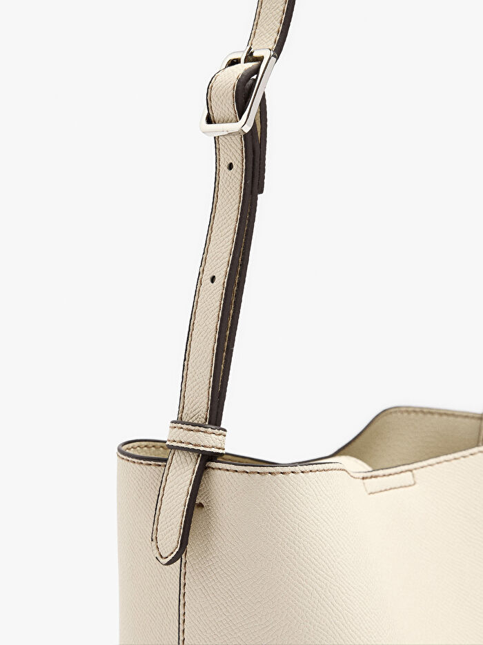 Dokulu İçi Çıkarılabilir Çapraz Askılı Çanta