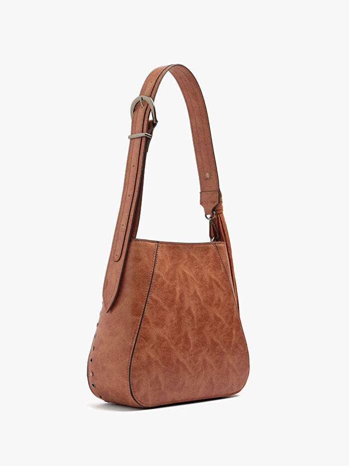 Püsküllü ve Zımba Detaylı Omuz Çantası M